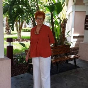 Meet your Posher, Peggy